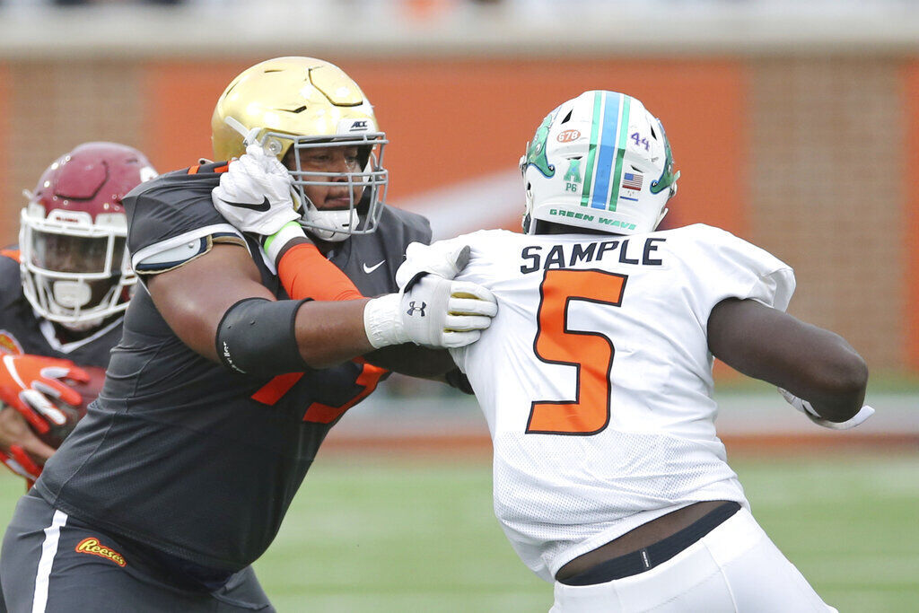 10. Aaron Banks (Jr., Notre Dame, 6-5, 325)